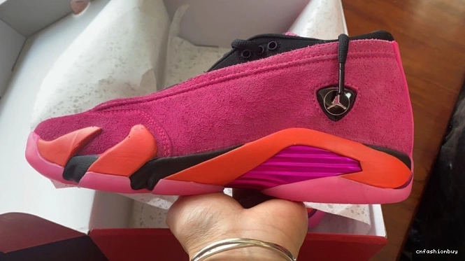 Shocking (W) Pink 14 Low Retro Jordan DH4121-600 0719